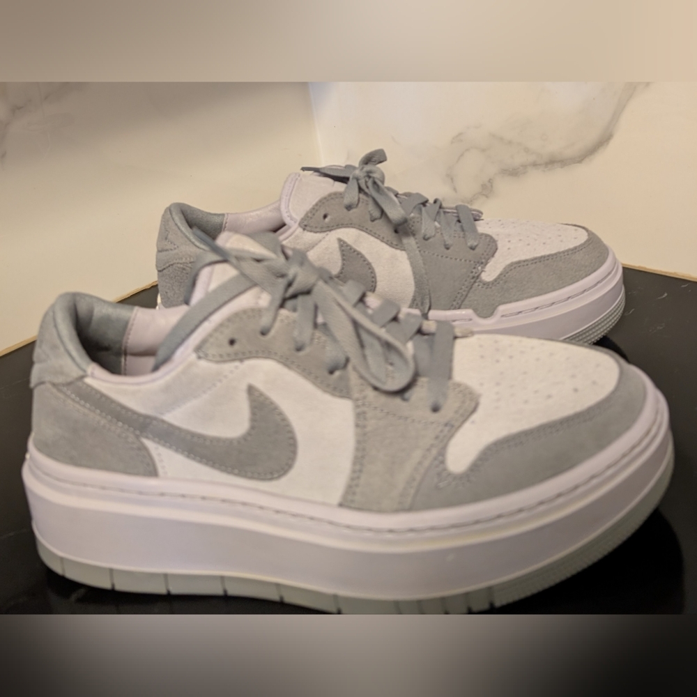 Air Jordan 1 Elevate Low "Stealth/Titanium" Sneakers Size MSRP $140 - Picture 3 of 8